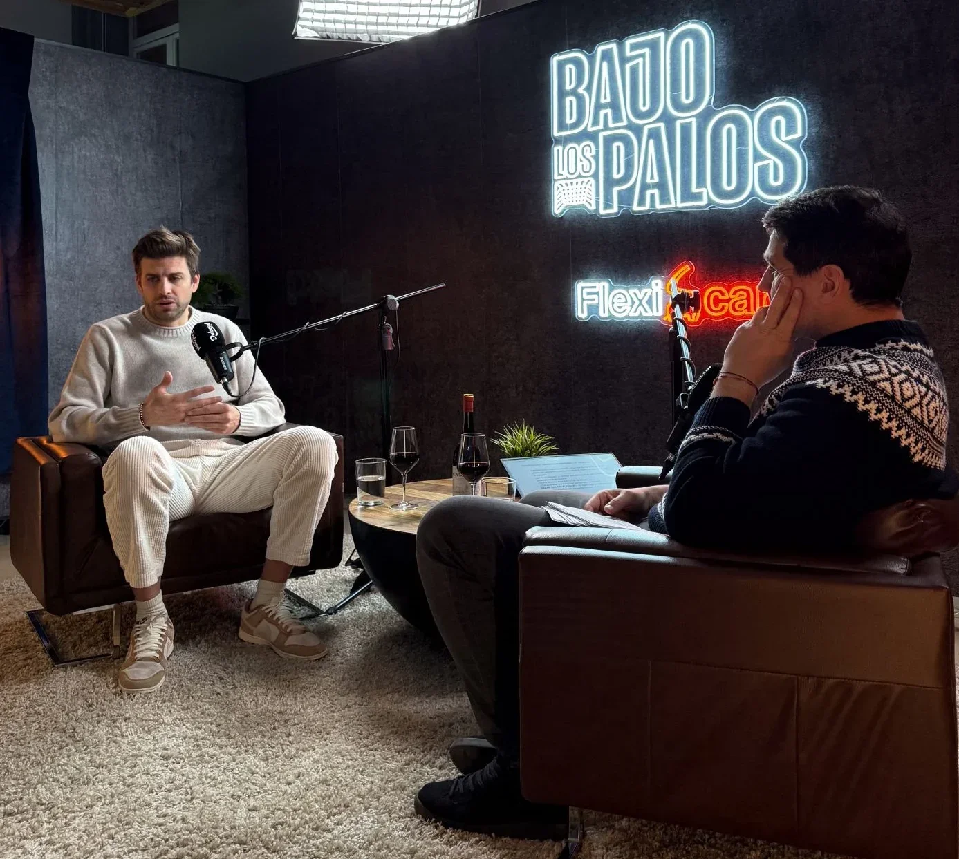 Iker Casillas y Gerard Piqué, dos ex deportistas profesionales que están actualmente ligados a la creación de contenido como influencers