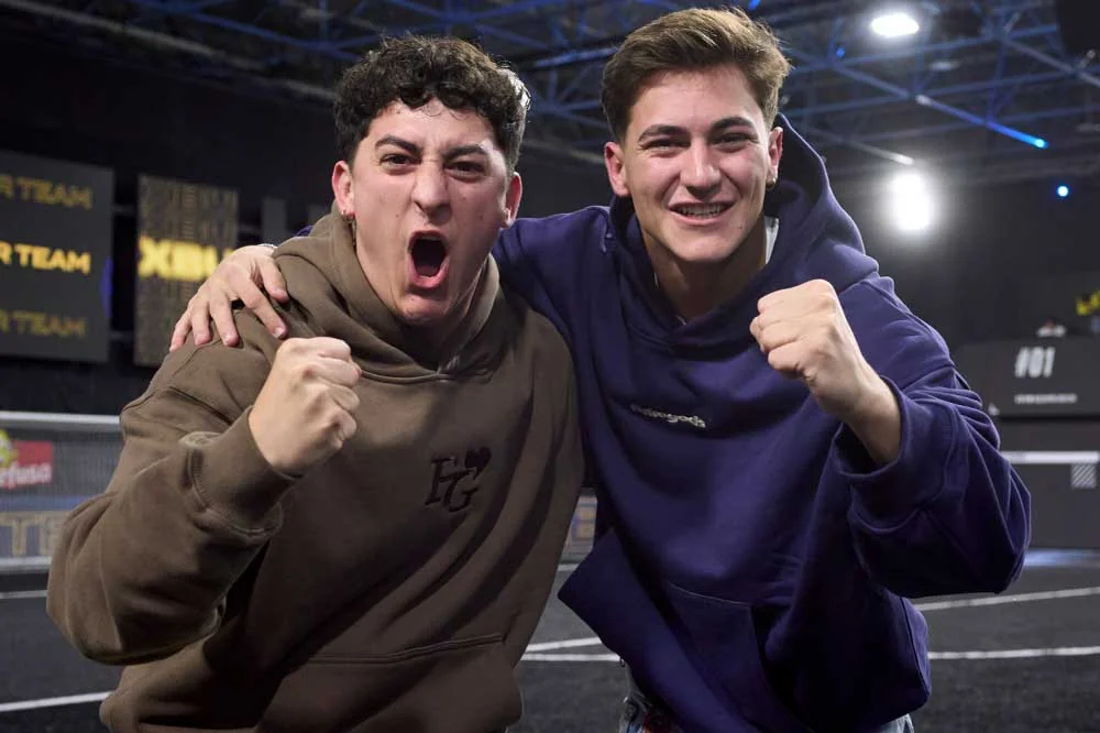 Javi y Eric Ruiz, los Hermanos Buyer, anunciados como nuevos jugadores de la Selección Española de Creadores de Contenido para la temporada 2026, un éxito de la Dirección Deportiva de la SEC, liderada por DoctorePollo.