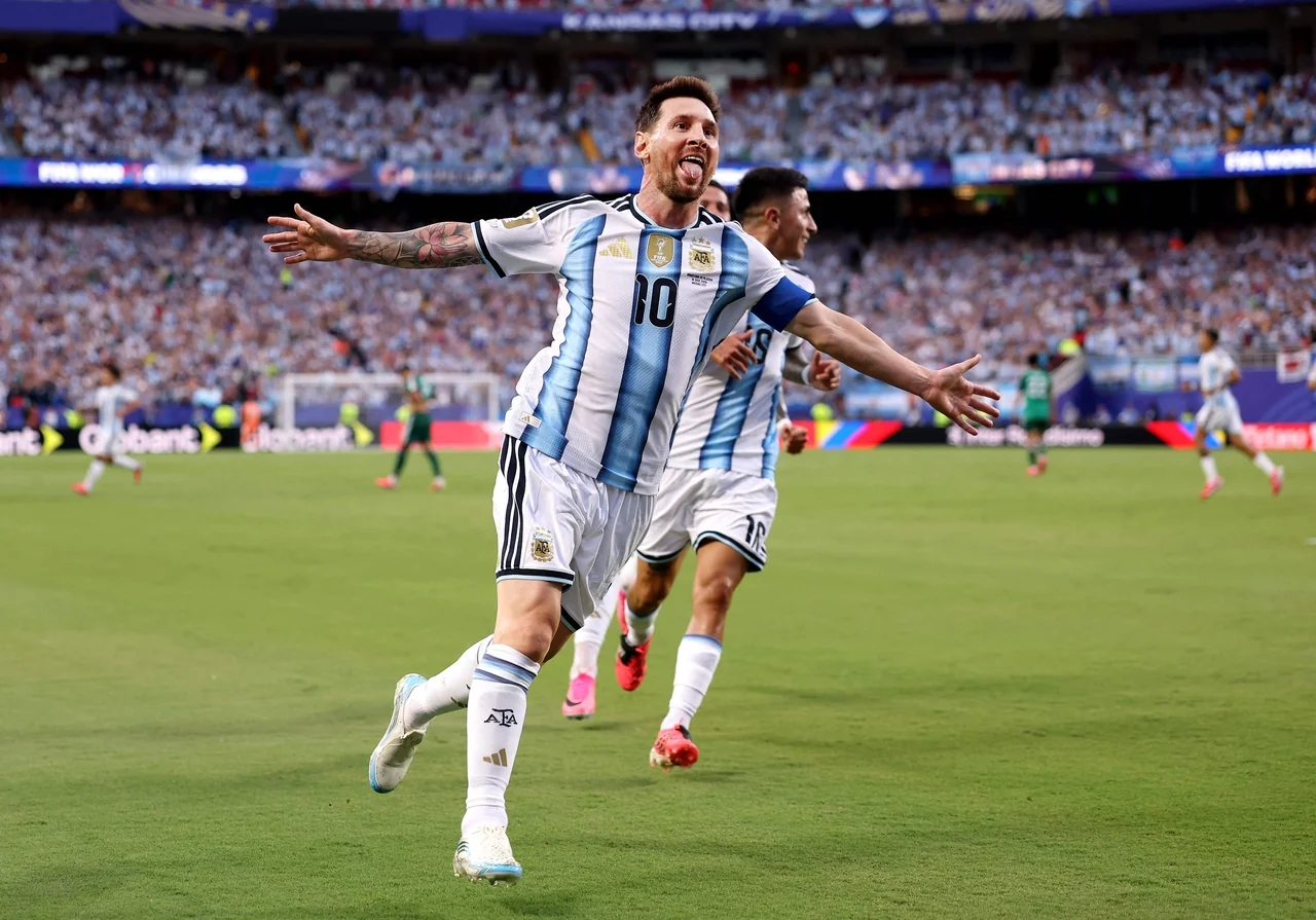 Messi, Mbappe and Haaland score in their 2026 World Cup debuts, explained by FansOrbit in its Tournament Hub with games, challenges and many free prizes